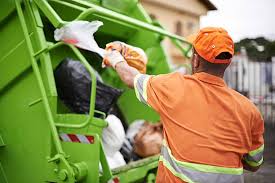 Best Carpet Removal and Disposal  in Kouts, IN